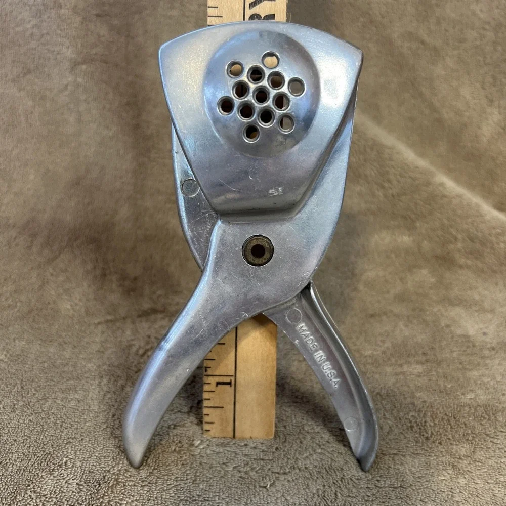 Lemon citrus squeezer Irvin Ware vintage kitchen gadget‎ made in USA